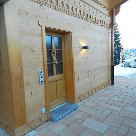 Unter-gstaad Sleeps 5 Wifi *