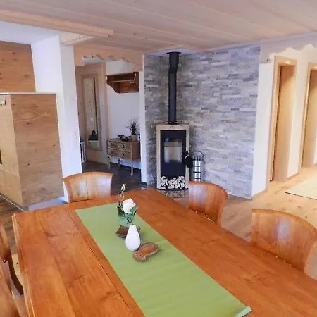 Daire Unter-gstaad Sleeps 5 Wifi